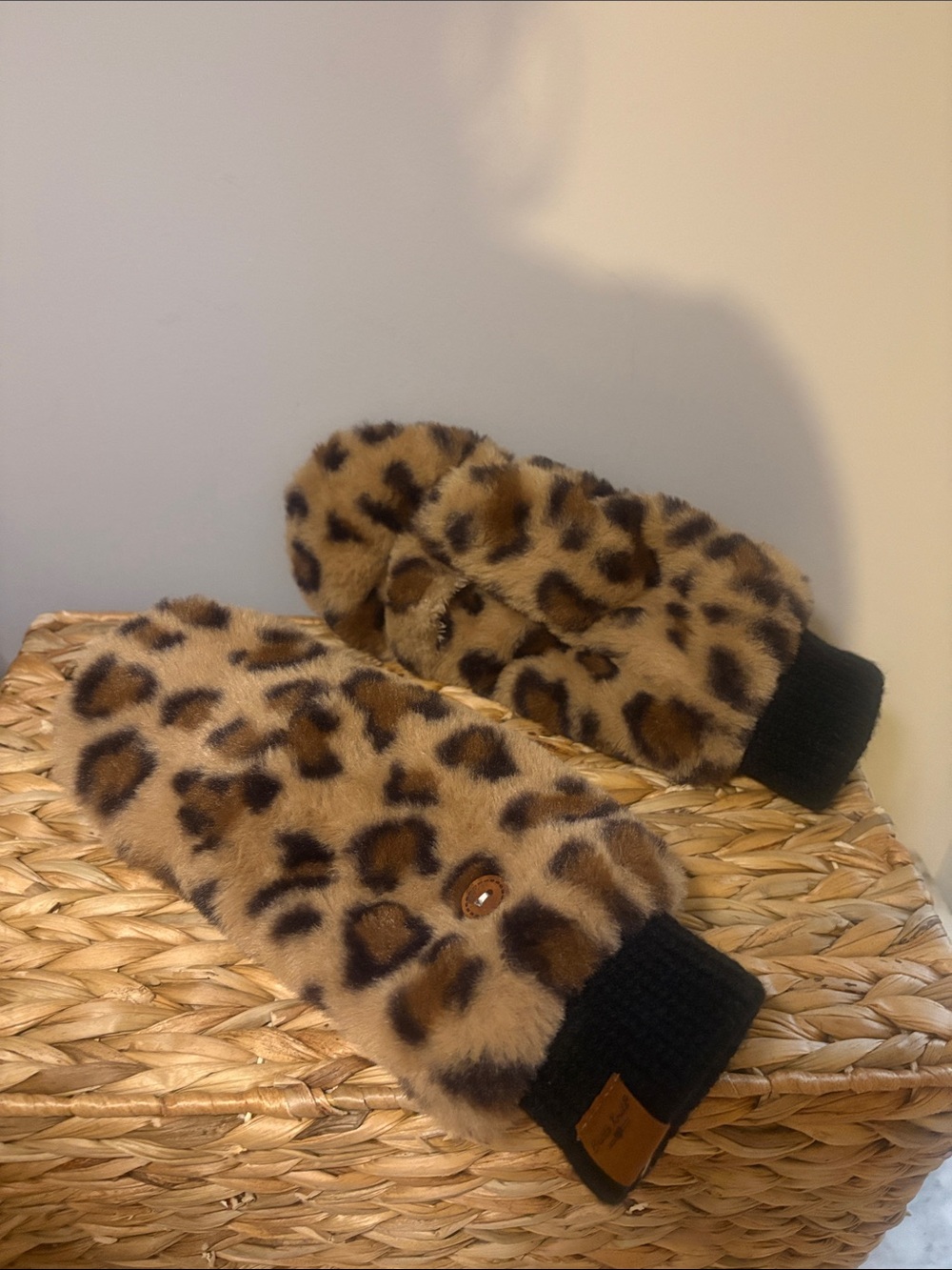 Leopard Print Faux Fur Kids Mittens with Black Cuffs